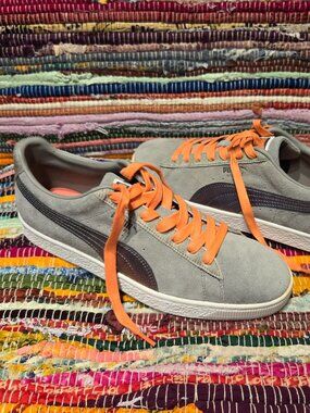 PUMA Suede Classic x Pigeon Frost Grey / Georgia Peach Men's Size 11 US